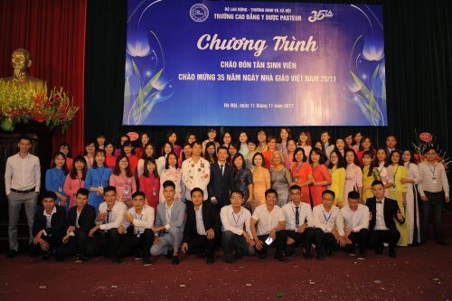 Trường Cao đẳng Y Dược Pasteur chào mừng ngày Hiến chương Nhà giáo Việt Nam