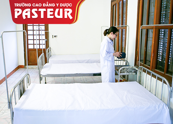 Trường Cao đẳng Y Dược Pasteur đào tạo gắn liền với bệnh viện, Nhà thuốc