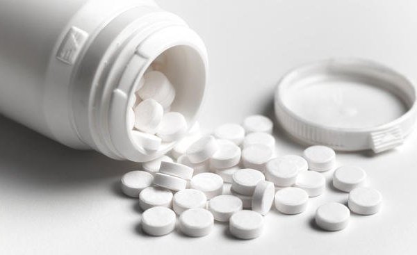 Dược sĩ hướng dẫn sử dụng thuốc Fenoprofen với liều dùng chuẩn