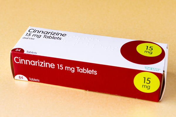 Cinnarizine: Hàm lượng, tác dụng, liều dùng và chú ý khi sử dụng